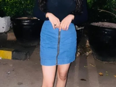 Naira_fit webcam livesex profile in indian cams