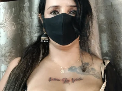 stripchat cute-tanvi